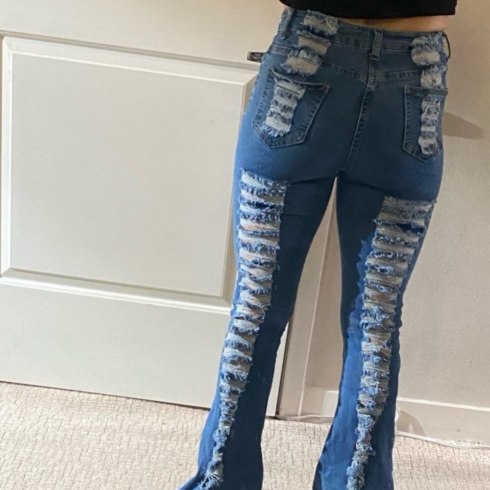 Retl$50 Med Distressed Blue Women's Jeans